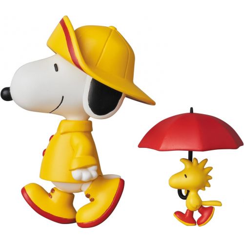 메디콤 Medicom Peanuts: Raincoat Snoopy with Woodstock Ultra Detail Figure
