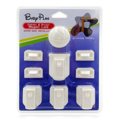  Babyplan BabyPlan Magnetic Cabinet Locks- Upgraded Version- Works Great & Super Easy to Use (4 Locks + 1 Key)