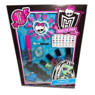 Lotta Luv Monster High Frankie Stein Stitched with Style Beauty Set