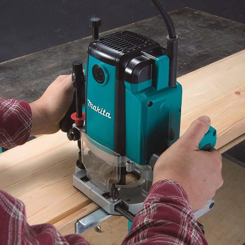  Makita RP1800 3-14 HP Plunge Router