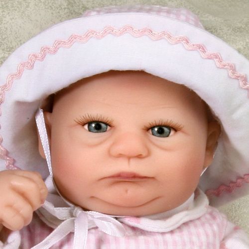  The Ashton-Drake Galleries Linda Webb Tiny Miracles Harriet Baby Doll: So Truly Real by Ashton Drake