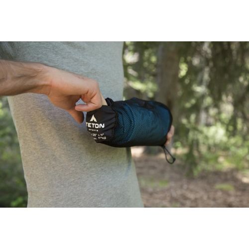  TETON Sports Altos Sleeping Pad; Lightweight Pad; Perfect for Camping, Backpacking, and Hiking; Rapid Inflation Valve Makes Inflating Quick and Easy; Comfortable and Compact; Stora