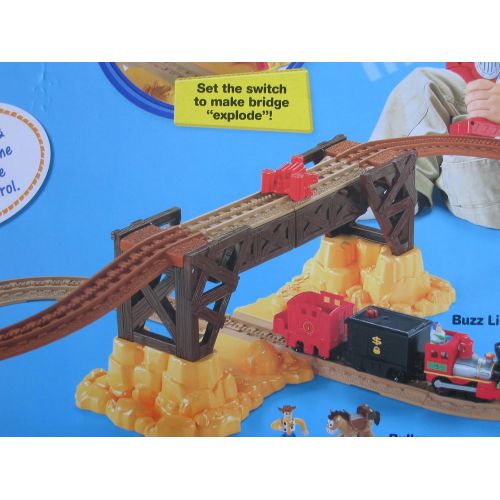 피셔프라이스 Fisher-Price GeoTrax DisneyPixar Toy Story 3 Remote Control Exploding Bridge Train Set