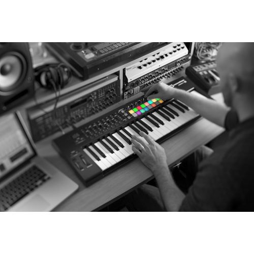  Novation Launchkey 49 USB Keyboard Controller for Ableton Live, 49-Note MK2 Version
