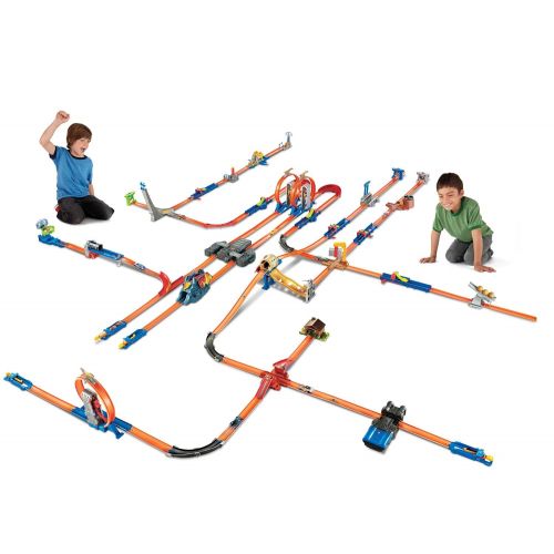  Hot Wheels Track Builder Total Turbo Takeover Track Set (Amazon Exclusive)
