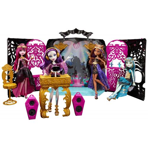 몬스터하이 Monster High 13 Wishes Party Lounge & Spectra Vondergeist Doll Playset