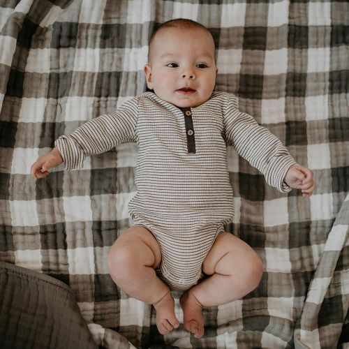  Parker Baby Co. Parker Baby Muslin Blanket - 100% Soft Cotton Baby Quilt and Kids Blanket - Unisex, Gender Neutral...