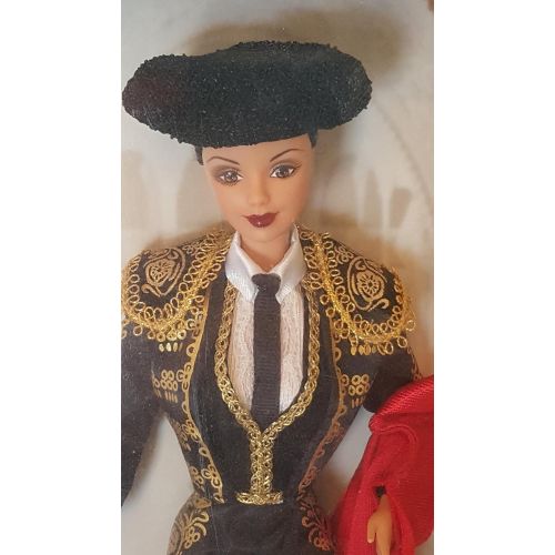마텔 Barbie 1999 Special Edition Doll of The World Collection 12 Inch Doll - Spanish Barbie with Bolero, One-Piece VestPantsShirtTie, Hat, Cape, Socks, Shoes, Doll Stand and Certific