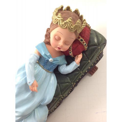 마담 알렉산더 Madame Alexander Collectibles Sleeping Beauty & Prince Figurine Set