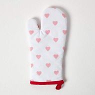 Homescapes Ofenhandschuh Hearts, rosa rot weiss ca. 18 x 32 cm, Topfhandschuh aus 100% reiner Baumwolle mit Polyesterfuellung, waschbarer Kochhandschuh