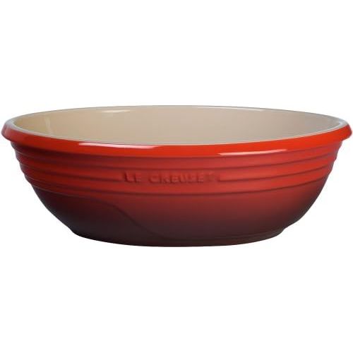 르크루제 Le Creuset Stoneware Large 3-1/2-Quart Oval Serving Bowl, Cherry