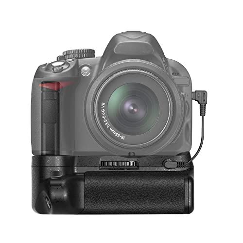 니워 Neewer Professional Vertical Battery Grip Replacement for Nikon D3100/D3200/D3300/D5300 SLR Digital Camera, Works with 1 or 2 Pieces EN-EL14 Batteries