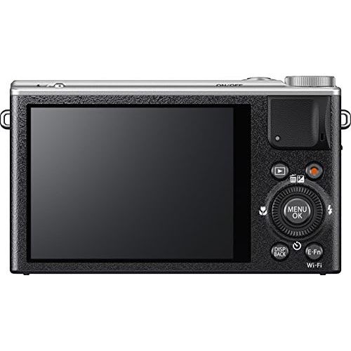 후지필름 Fujifilm XQ2 Silver Digital Camera with 3-Inch LCD
