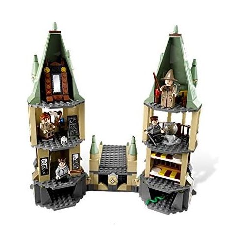  LEGO Harry Potter Hogwarts 4867 (Discontinued by manufacturer)