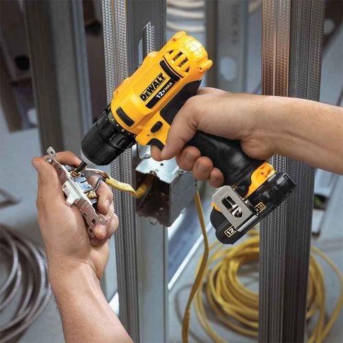  DeWALT DCD710S1 12V MAX 3/8 Cordless Brushless Drill Driver w/Charger