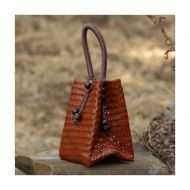 QTKJ Hand-woven Mini Retro Straw Handbag Bag Summer Boho Rattan Tote Travel Bag with Wooden Beaded Tassel Pendant (Brown)