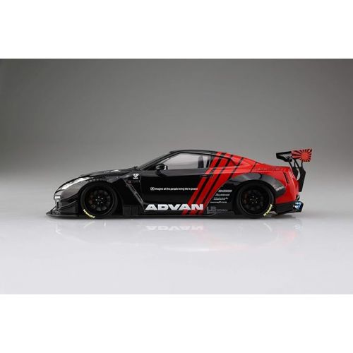  Aoshima LB Works R35 GT-R Type 2 (Ver. 2) 1:24 Scale Model Kit
