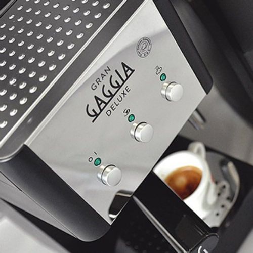  Gaggia Classic Semi-Automatic Espresso Maker Pannarello Steam Nozzle for Latte and Cappuccino Frothing. Brews for Both Single and Double Shots 220V