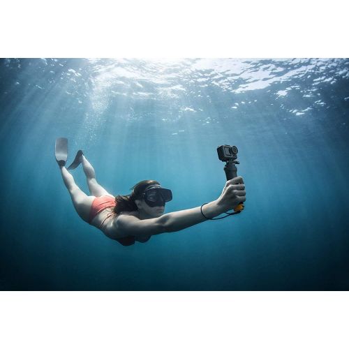 디제이아이 DJI Osmo Action - 4K Action Cam 12MP Digital Camera with 2 Displays 36ft Underwater Waterproof WiFi HDR Video 145° Angle, Black