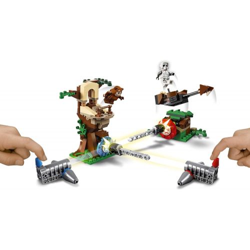  LEGO Star Wars Action Battle Endor Assault 75238 Building Kit (193 Pieces)