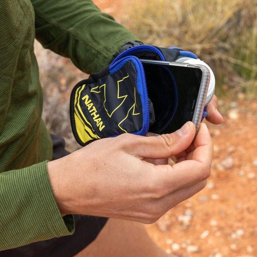  [아마존베스트]Nathan SpeedDraw Plus Insulated Flask, Handheld Running Water Bottle. Grip Free for Runners, Hiking etc.