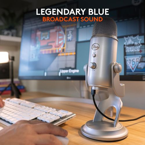  [아마존베스트]Blue Yeti USB Recording & Streaming on PC and Mac, 3 Condenser Capsules, 4 Pickup Patterns, Headphone Output and Volume, Mic Gain Control, Adjustable Stand, Plug & Play-Silver