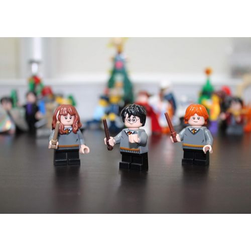  LEGO Harry Potter Minifigure Combo - Harry Potter, Hermione, Ron Weasley (with Wands and Display Stands)