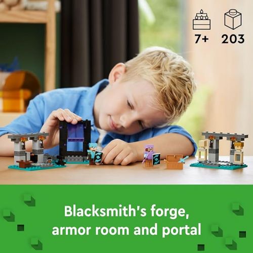  LEGO Minecraft The Armory Building Set, Includes Popular Minecraft Figures Alex and Armorsmith, Action Toy for Gamers and Kids, Gift for Boys and Girls 7 Years Old and Up, 21252