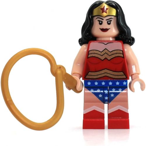  LEGO DC Comics Super Heroes Minifigure - Wonder Woman with Gold Lasso Rope (6862)