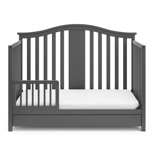 그라코 Graco Solano 4-in-1 Convertible Crib (Gray) ? Easily Converts to Toddler Bed, Daybed or Full-Size Bed with Footboard and Headboard, 3-Position Adjustable Mattress Support Base