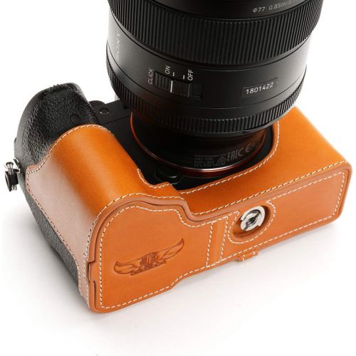  A7R IV Camera Case, BolinUS Handmade Genuine Real Leather Half Camera Case Bag Cover for Sony Alpha A7R IV Camera Bottom Opening Version + Hand Strap (Brown)