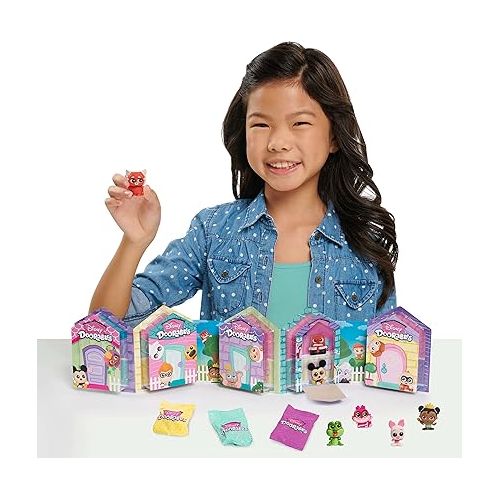  Just Play Disney Doorables Mega Village Peek Pack, Series 6, 7, and 8, Toy Figures, Officially Licensed Kids Toys for Ages 5 Up, Amazon Exclusive