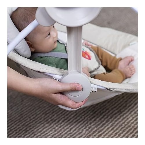 인제뉴어티 Ingenuity Soothe 'n Delight Compact Portable 6-Speed Plush Baby Swing with Music, Folds Easy, 0-9 Months 6-20 lbs (Cozy Kingdom)