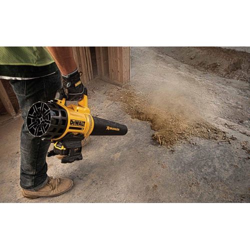  DeWalt - Brushless XR 18V 5Ah Li-ion Blower - DCM562PB-QW - Portable Wireless Electric Blower with Variable Speed - Silent at 65dB - Air Volume 400cfm - Blowing Speed 144 km/h - 3.