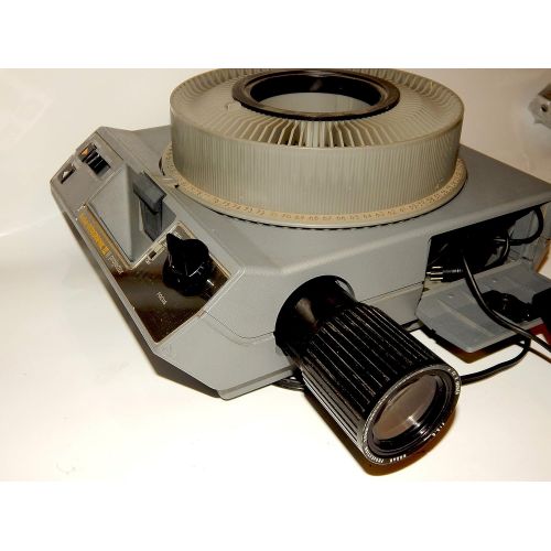  Kodak Ektagraphic III ATS Slide Projector with Built in Slide Viewer