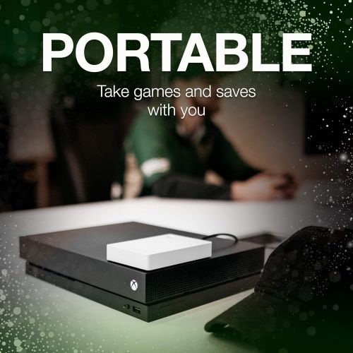  [아마존베스트]Seagate Game Drive For Xbox 2TB External Hard Drive Portable HDD, USB 3.0  White, Designed For Xbox One, 1 Month Xbox Game Pass Membership, 1 year Rescue Service (STEA2000417)