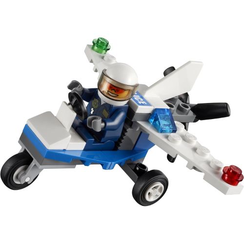  LEGO City Mini Figure Police Plane 30018 (Bagged)
