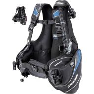 Cressi Lightest Travel Scuba Diving BCD - Folds Completely to Save Space - Fully Accessorised: 8 D-Rings, 2 Wide Side Pockets, 2 Rear Trim Pockets - High Lift Capacity - Travelight: Designed in Italy
