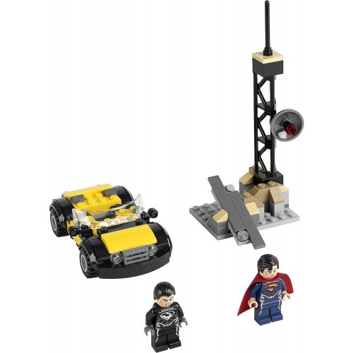  LEGO Superheroes 76002 Superman Metropolis Showdown
