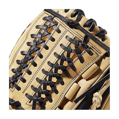 윌슨 Wilson A2000 Pitcher's Baseball Gloves - 11.75