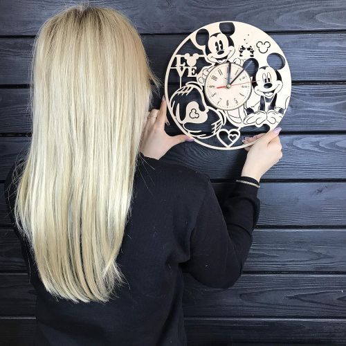  [아마존베스트]7ArtsStudio Mickey Mouse Wall Clock Made of Wood - Perfect and Beautifully Cut - Decorate Your Home with Modern Art - Unique Gift for Him and Her - Size 12 Inches