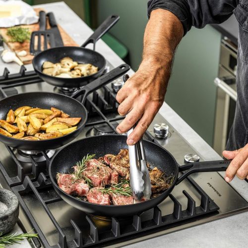 키친에이드 KitchenAid Classic Frying Pan Set, Non-Stick Aluminium Pans with Stay Cool Handle - Induction, Oven & Dishwasher Safe - 20/28 cm