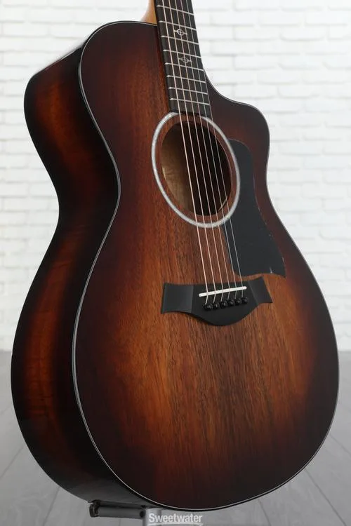 NEW
? Taylor 222ce-K DLX Grand Concert Acoustic-electric Guitar - Tobacco