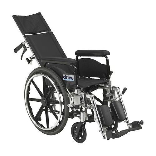 월그린 Walgreens Drive Medical Viper Plus GT Reclining Wheelchair with Full Arms 18 Inch Seat Black
