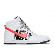 Nike dunk lux/undftd undefeated