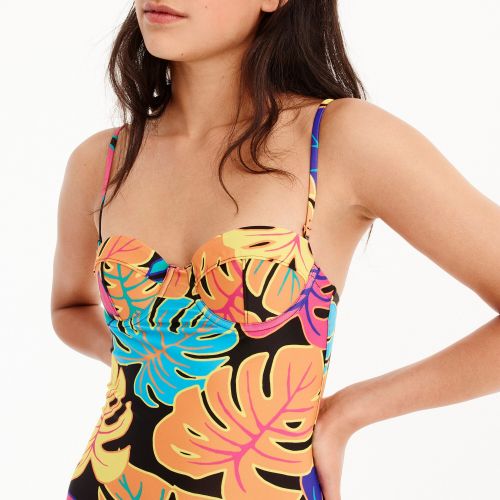 제이크루 Jcrew Underwire one-piece swimsuit in Ratti coral palms print